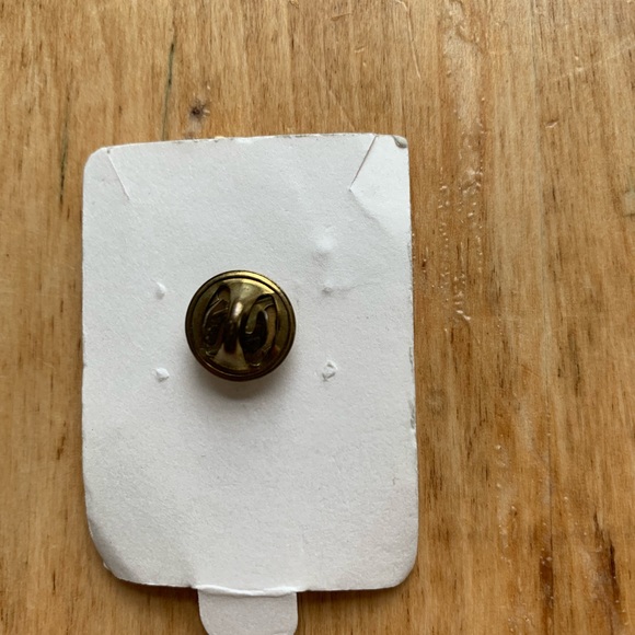 Vintage reindeer brooch (pin) - Picture 2 of 5